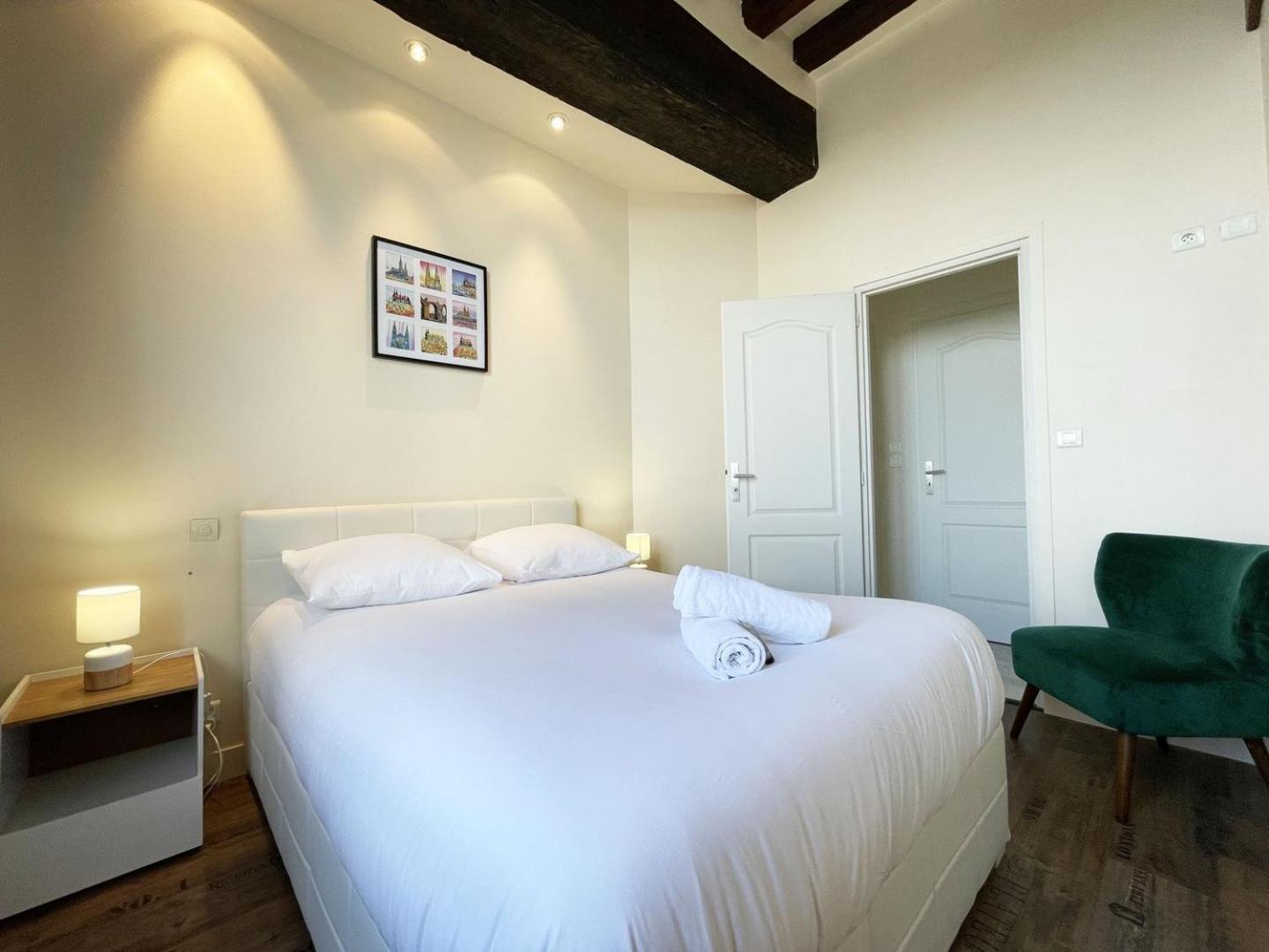 L'Horizon - Entree Independante - Parking Apartment Chartres Bagian luar foto