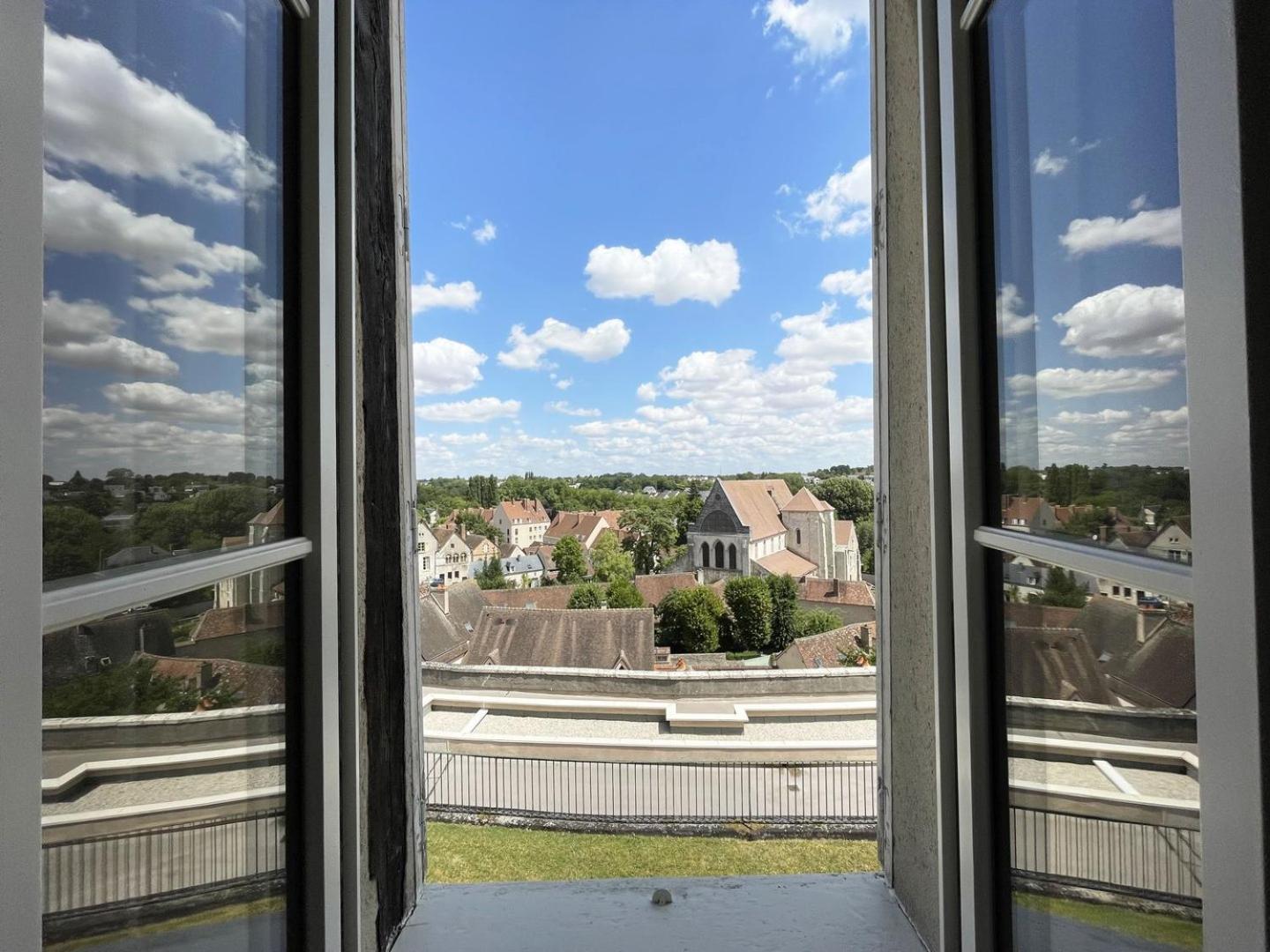 L'Horizon - Entree Independante - Parking Apartment Chartres Bagian luar foto